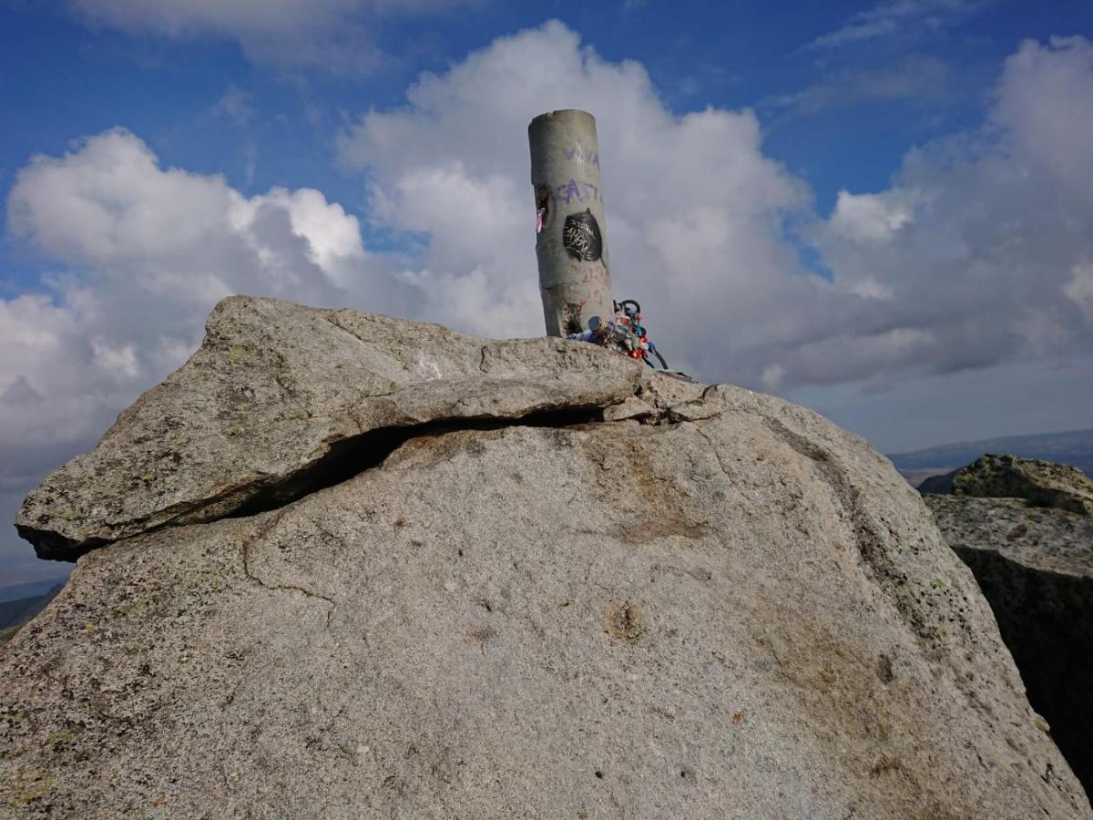 Artesano I Y III Pensionat Navarredonda de Gredos Eksteriør billede