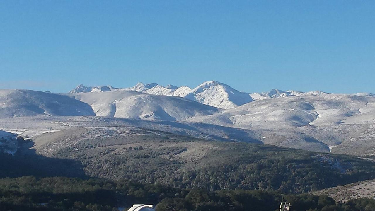 Artesano I Y III Pensionat Navarredonda de Gredos Eksteriør billede
