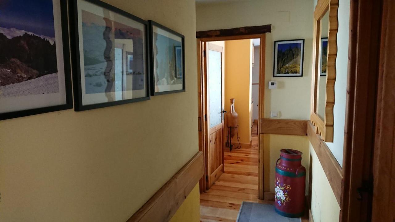 Artesano I Y III Pensionat Navarredonda de Gredos Eksteriør billede